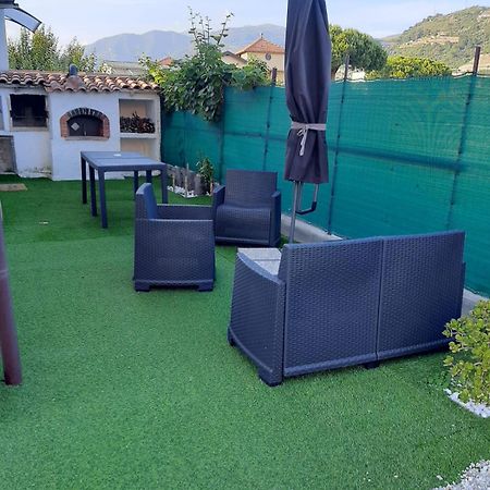 Casa Sveva, A Pochi Passi Dalle Spiagge E Dal Centro Di Arma Di Taggia. Esterno foto
